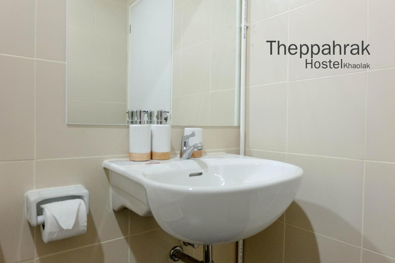 Theppahrak Hostel Khaolak Khao Lak Extérieur photo